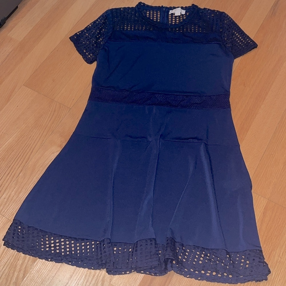 Dress - Picture 2 of 6